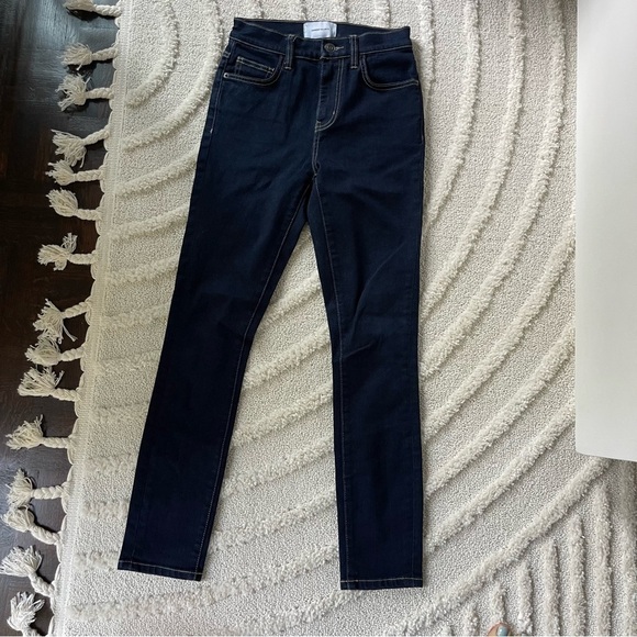 Nwot skinny blue straight jeans - Picture 1 of 4